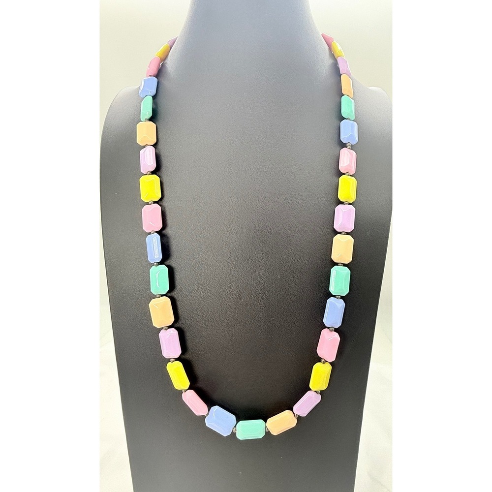Vintage Pastel Multicolor Long Chunky Resin Bead Necklace Barrel Clasp Retro 60s